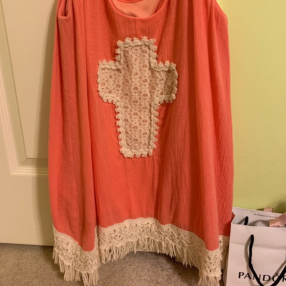 Cross Top - Picture 2 of 2